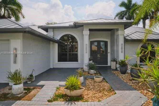 En Venta 28505 Sombrero Drive, Bonita Springs, FL 34135, Bonita Springs, FL 34135