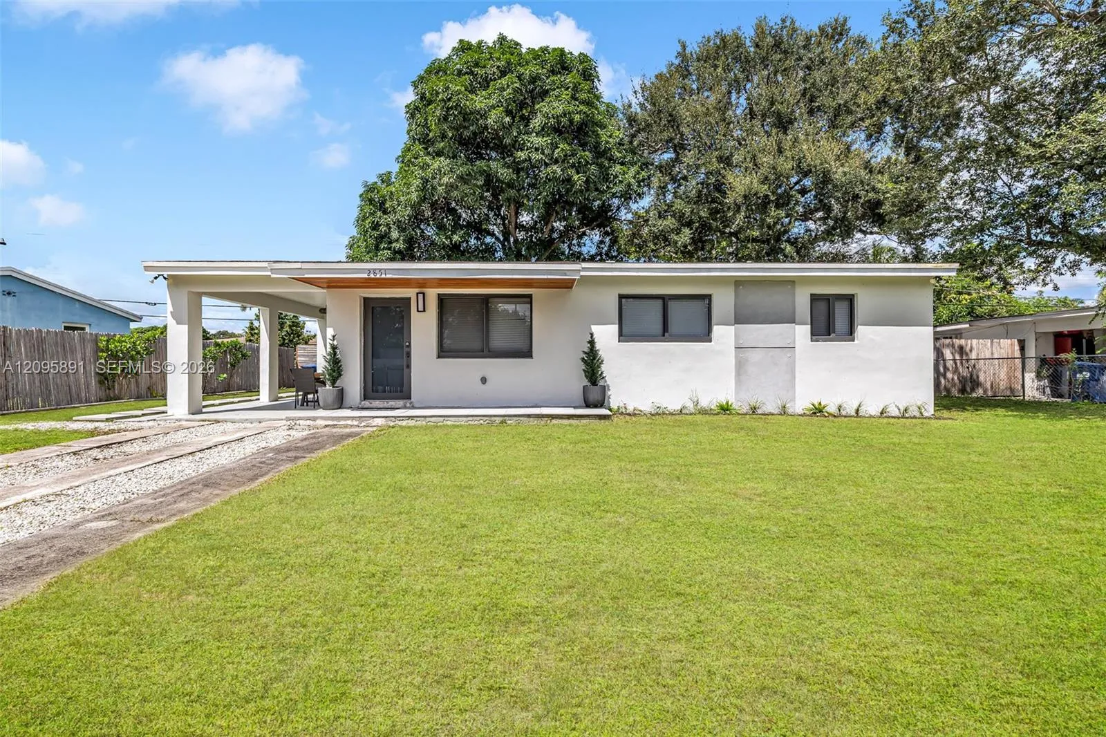 En Renta 2851 NW 174th Street, Miami Gardens, FL 33056, Miami Gardens, FL 33056