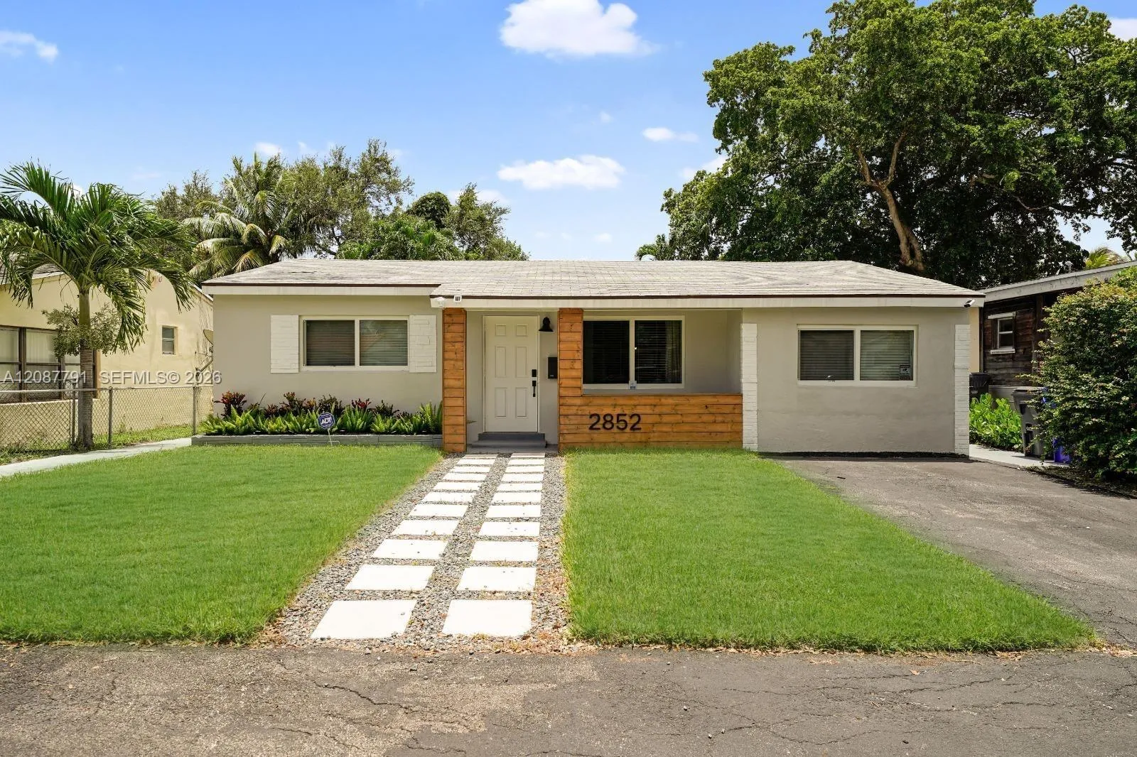 En Renta 2852 Washington Street ., Hollywood, FL 33020, Hollywood, FL 33020