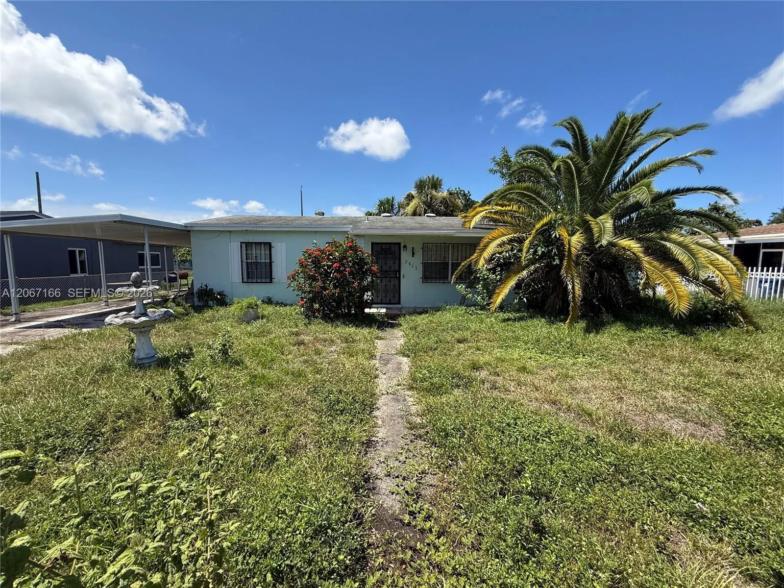 Foto de propiedad en 2855 NW 164th Street, Miami Gardens, FL 33054 Miami Gardens con MLS# 
