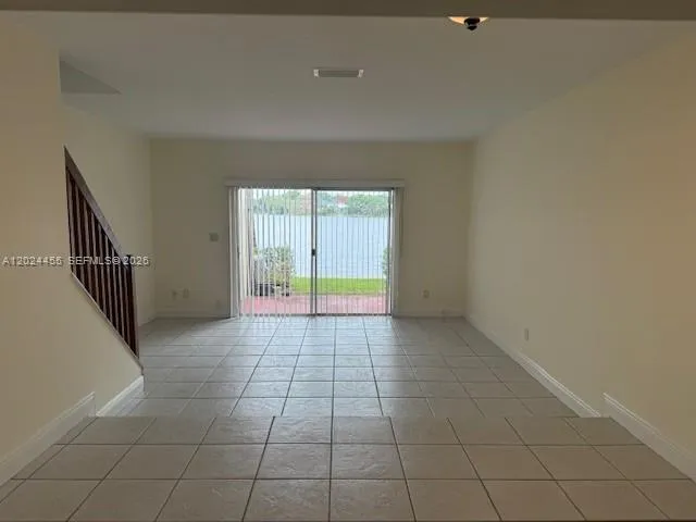 Foto de propiedad en 2856 Cambridge Lane, Cooper City, FL 33026 Cooper City con MLS# 