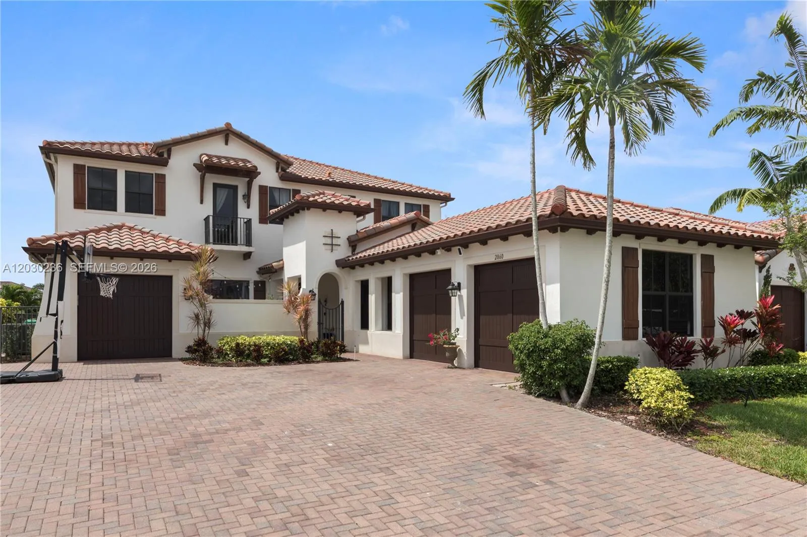 Foto de propiedad en 2860 NW 82nd Way 2860, Cooper City, FL 33024 Cooper City con MLS# 
