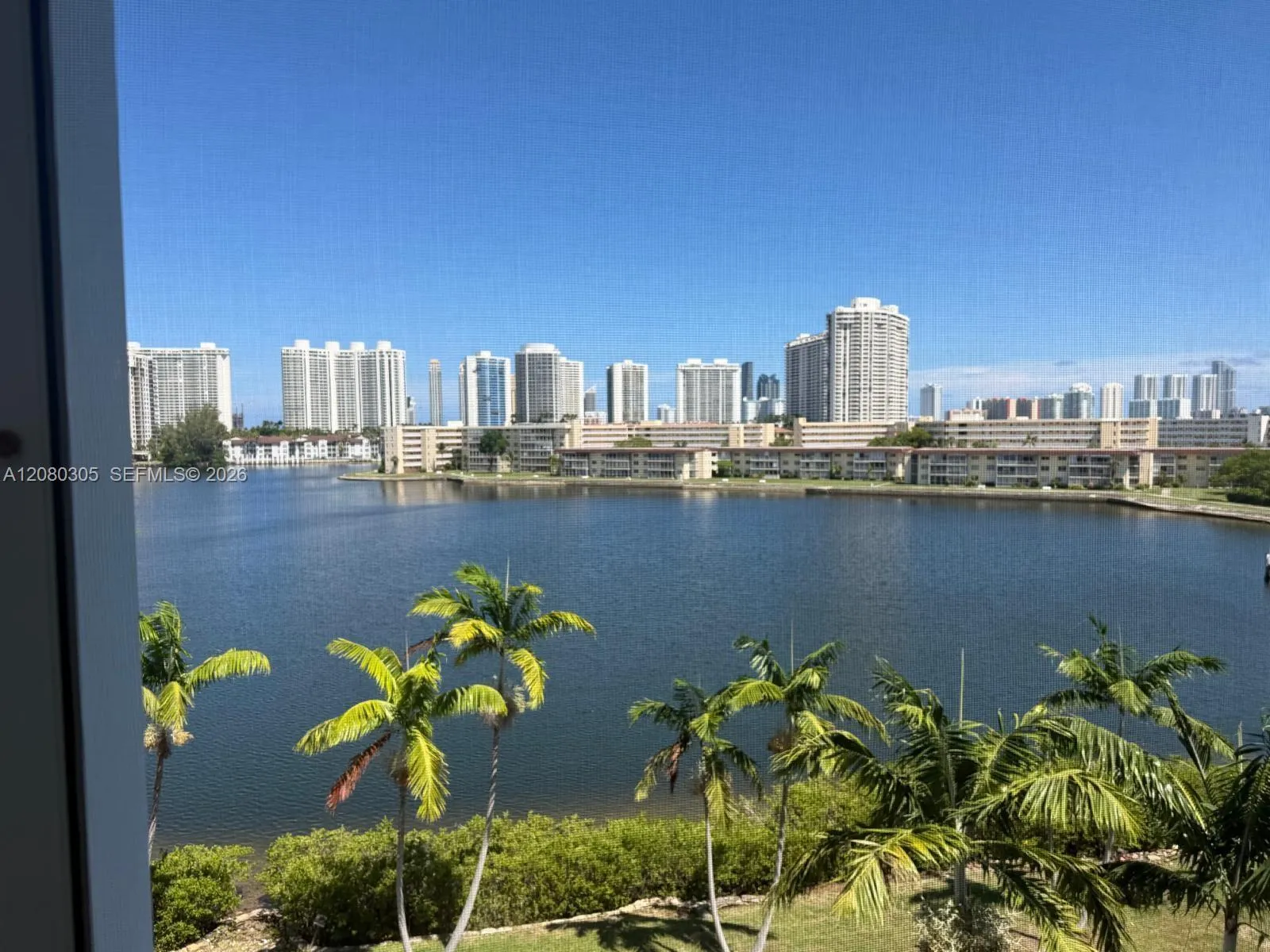 En Venta 2861 Leonard Drive F608, Aventura, FL 33160, Aventura, FL 33160