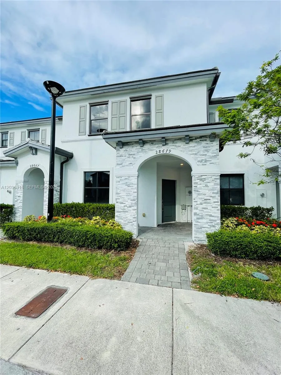 En Renta 28679 SW 132nd Court ., Homestead, FL 33033, Homestead, FL 33033