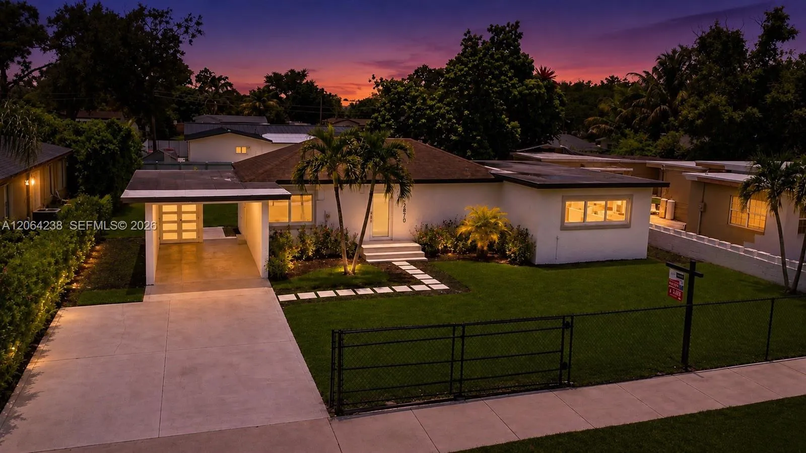 Foto de propiedad en 2870 NW 169th Terrace, Miami Gardens, FL 33056 Miami Gardens con MLS# 