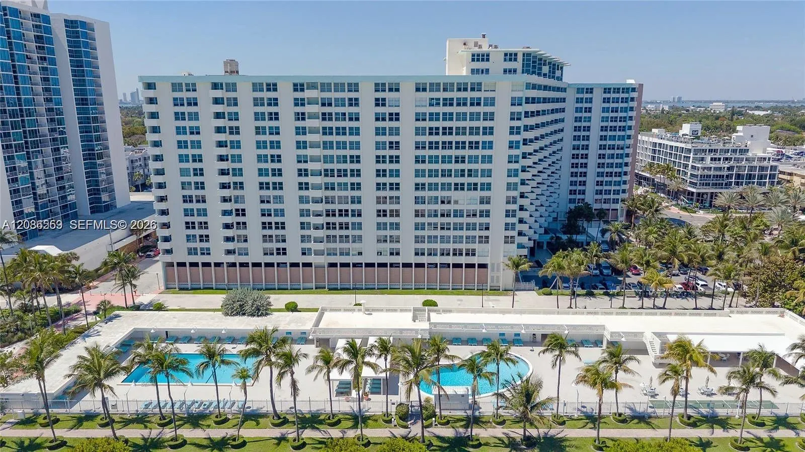 En Renta 2899 Collins Avenue 1508, Miami Beach, FL 33140, Miami Beach, FL 33140
