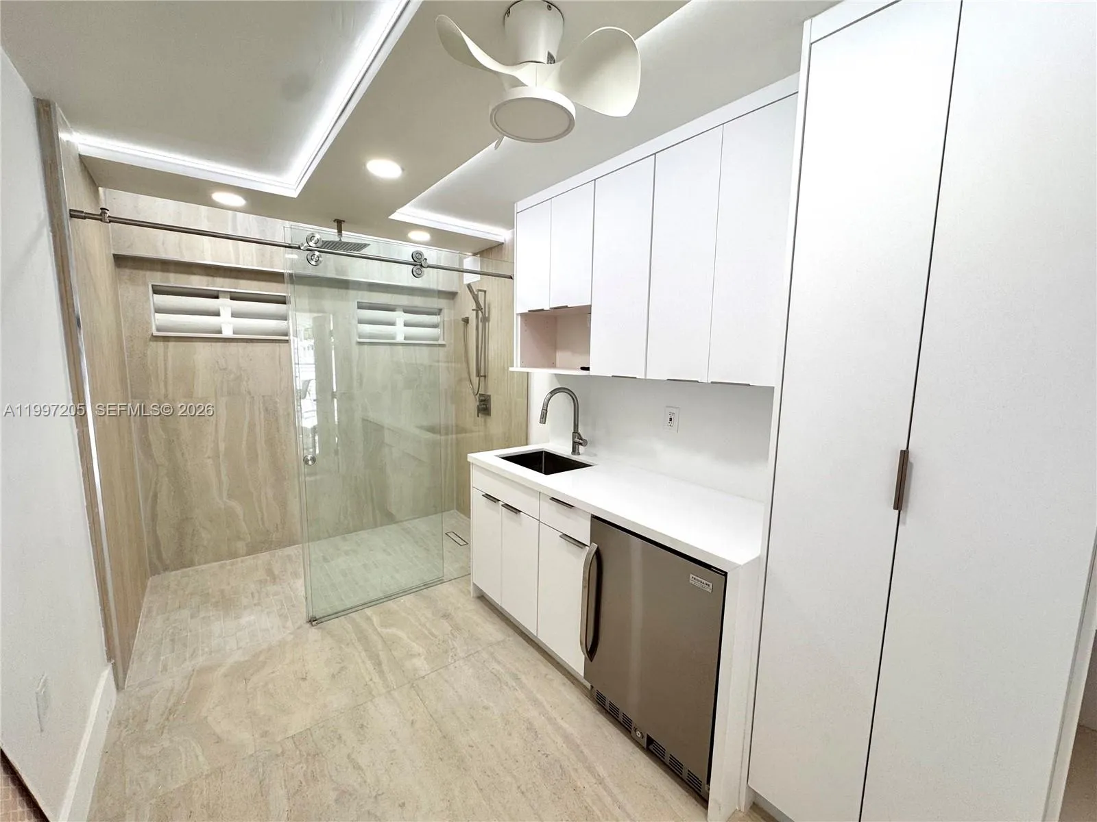 Foto de propiedad en 2899 Collins Avenue 6, Miami Beach, FL 33140 Miami Beach con MLS# 