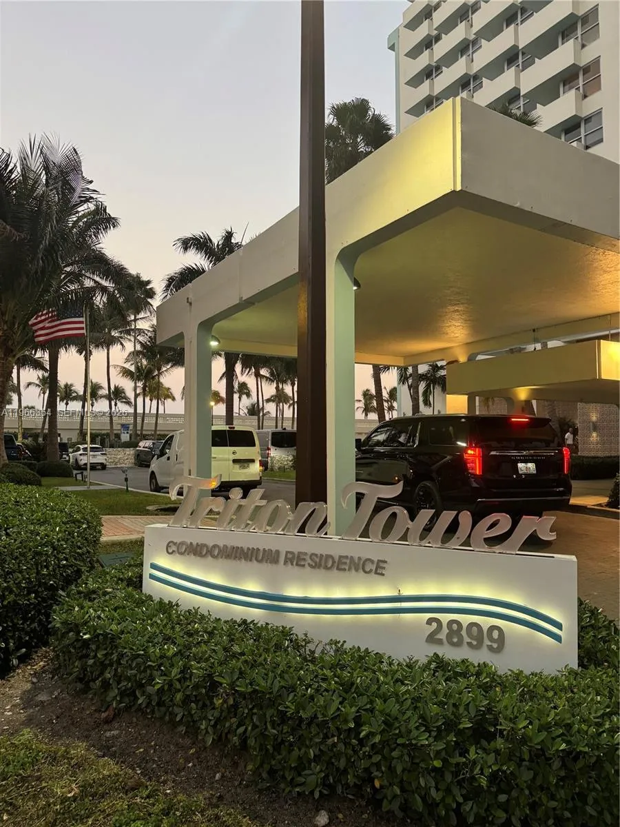 En Renta 2899 Collins Avenue 936, Miami Beach, FL 33140, Miami Beach, FL 33140
