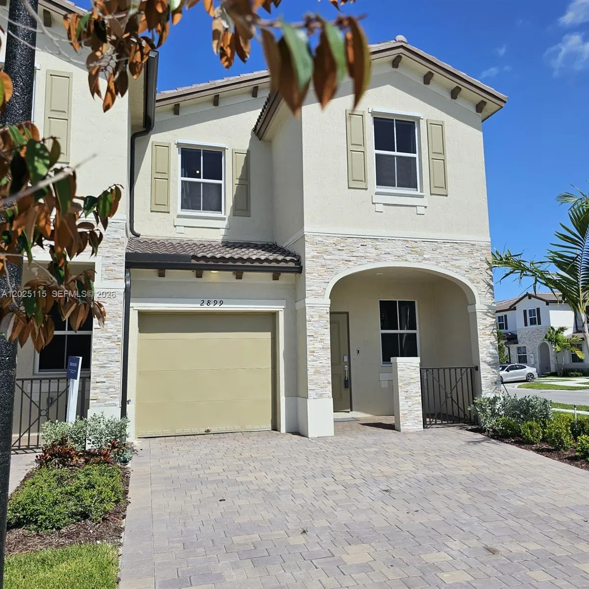 Foto de propiedad en 2899 SE 25th Terrace, Homestead, FL 33035 Homestead con MLS# 