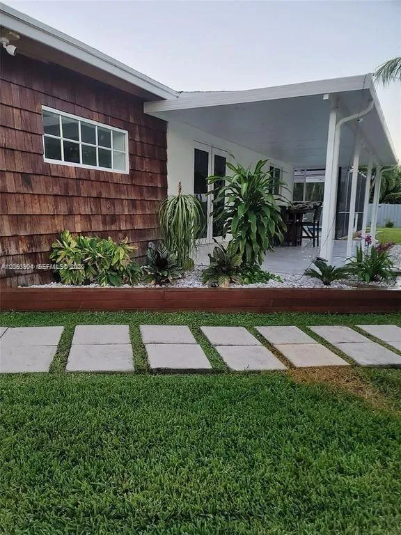 En Renta 290 NW 92nd Avenue 1, Pembroke Pines, FL 33024, Pembroke Pines, FL 33024