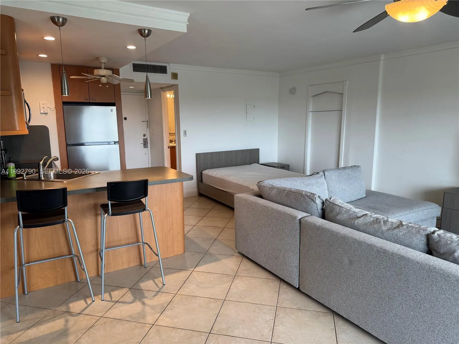 Foto de propiedad en 2900 NE 30th Street B7, Fort Lauderdale, FL 33306 Fort Lauderdale con MLS# 