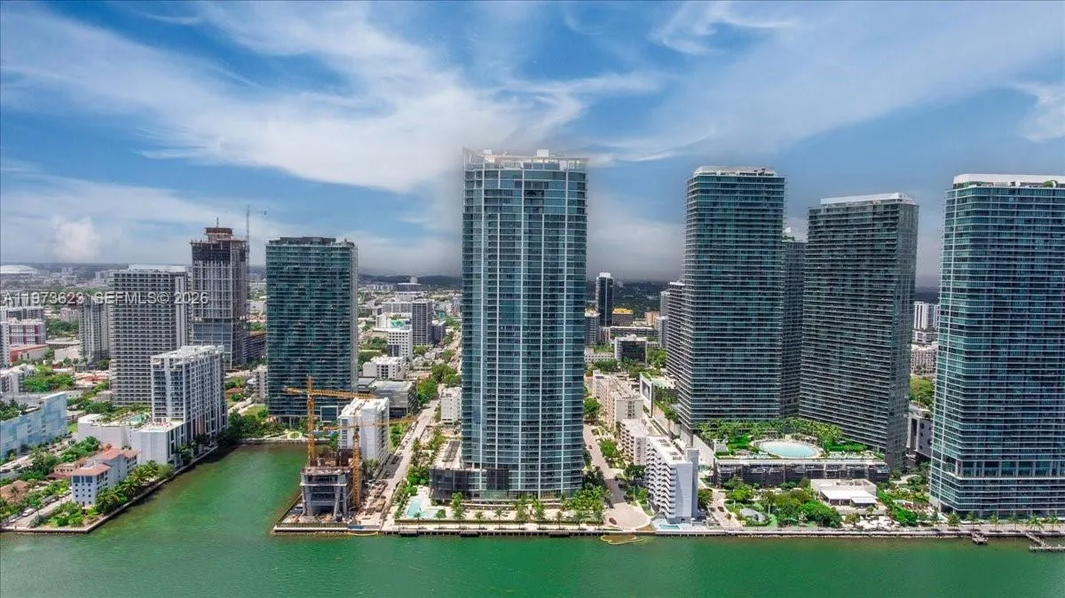 Foto de propiedad en 2900 NE 7th Avenue 3004, Miami, FL 33137 Miami con MLS#