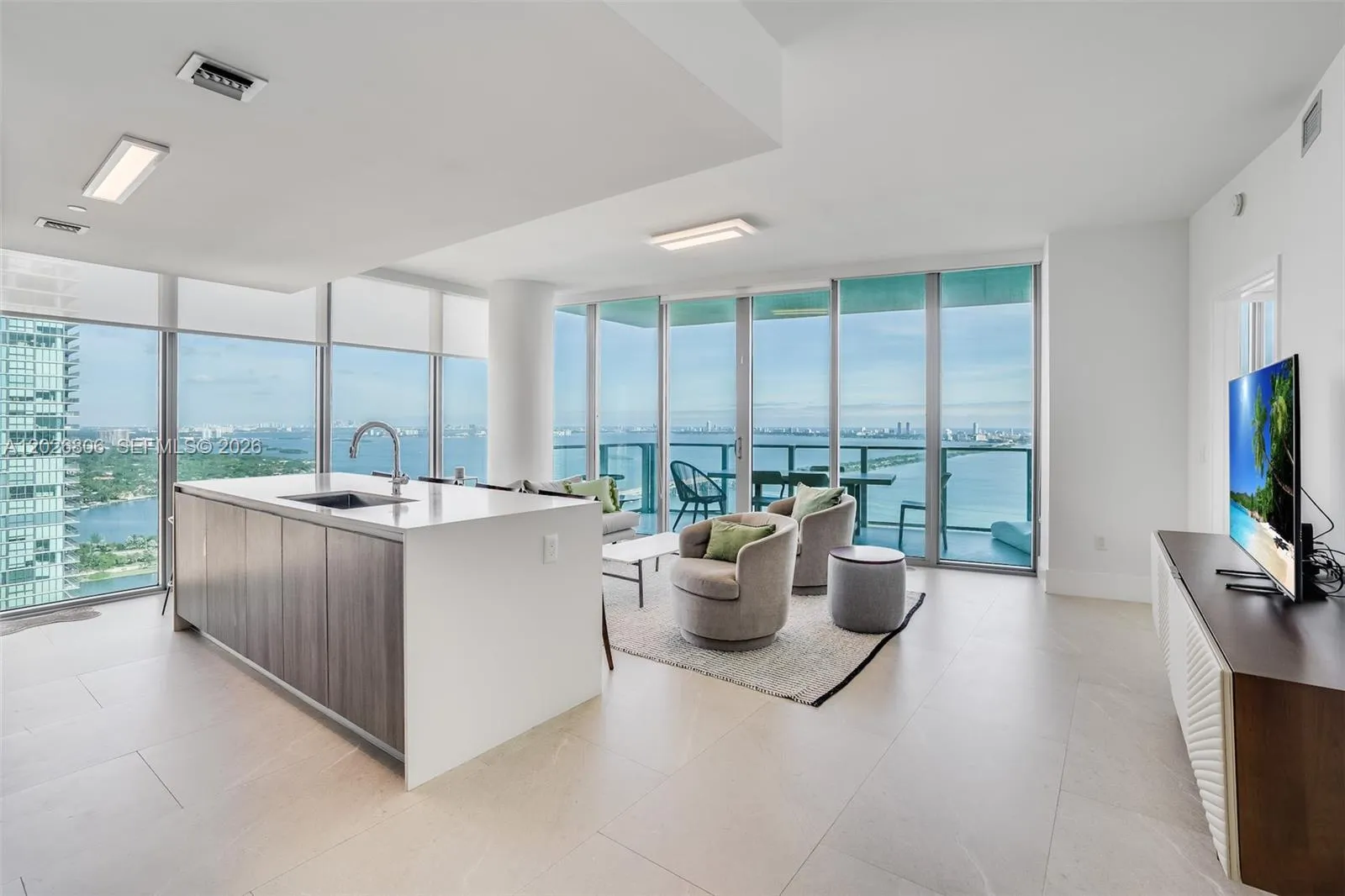 Foto de propiedad en 2900 NE 7th Avenue 3702, Miami, FL 33137 Miami con MLS#