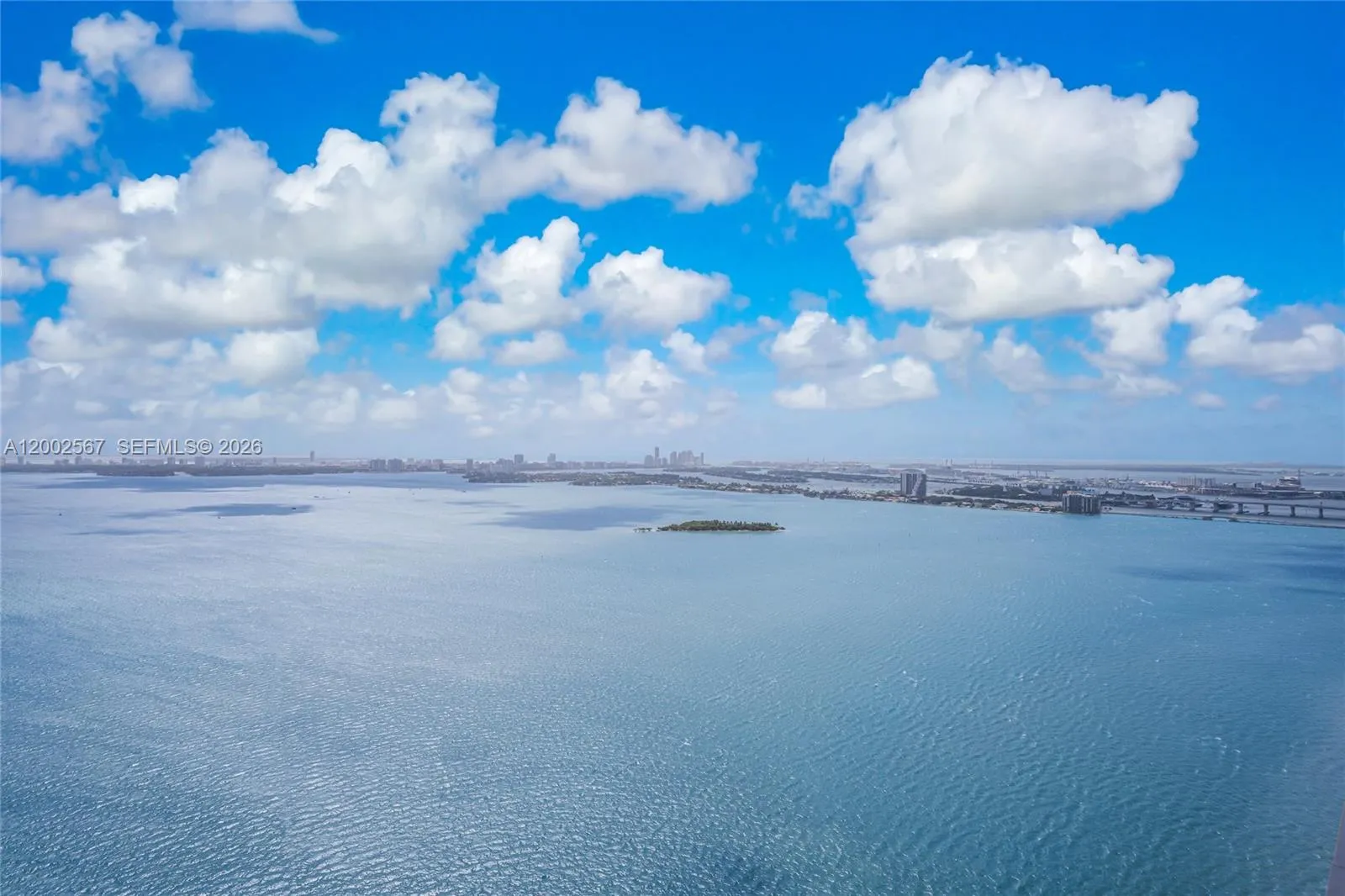 Foto de propiedad en 2900 NE 7th Avenue 4003, Miami, FL 33137 Miami con MLS#