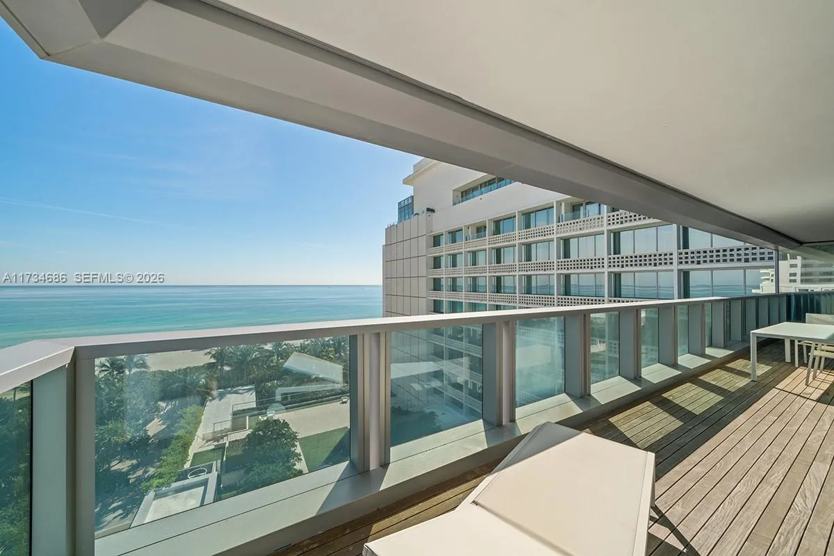 Foto de propiedad en 2901 Collins Avenue 1001, Miami Beach, FL 33140 Miami Beach con MLS# 