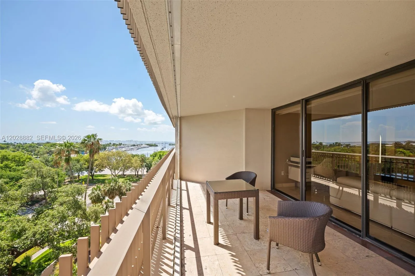 Foto de propiedad en 2901 S Bayshore Drive 6A, Coconut Grove, FL 33133 Coconut Grove con MLS# 