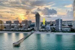 Foto de propiedad en 2903 N Miami Beach Boulevard 903, North Miami Beach, FL 33160 North Miami Beach con MLS# 