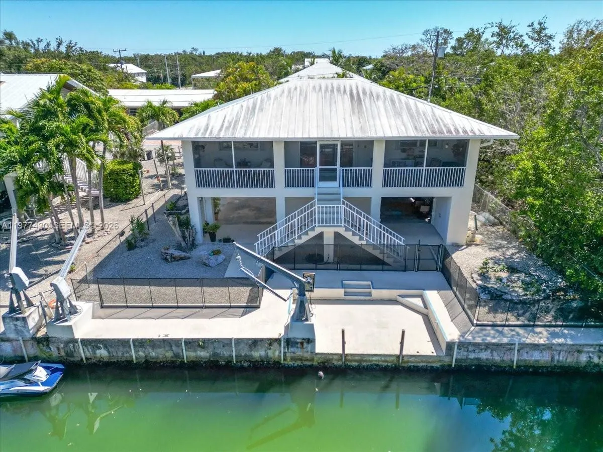 Foto de propiedad en 29051 Magnolia Lane, Big Pine Key, FL 33043 Big Pine Key con MLS# 