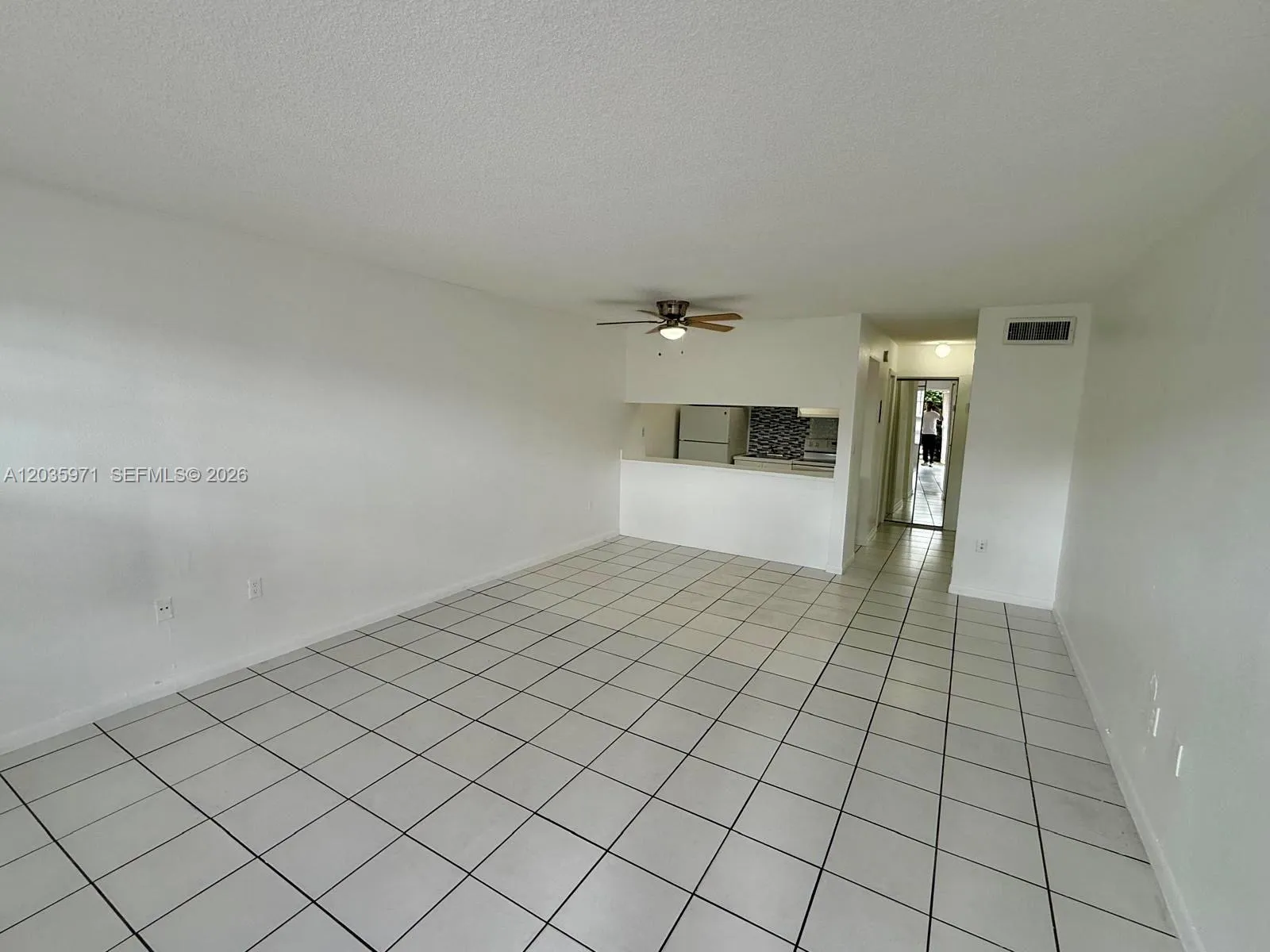 Foto de propiedad en 291 NW 177th Street C-107, Miami Gardens, FL 33169 Miami Gardens con MLS# 