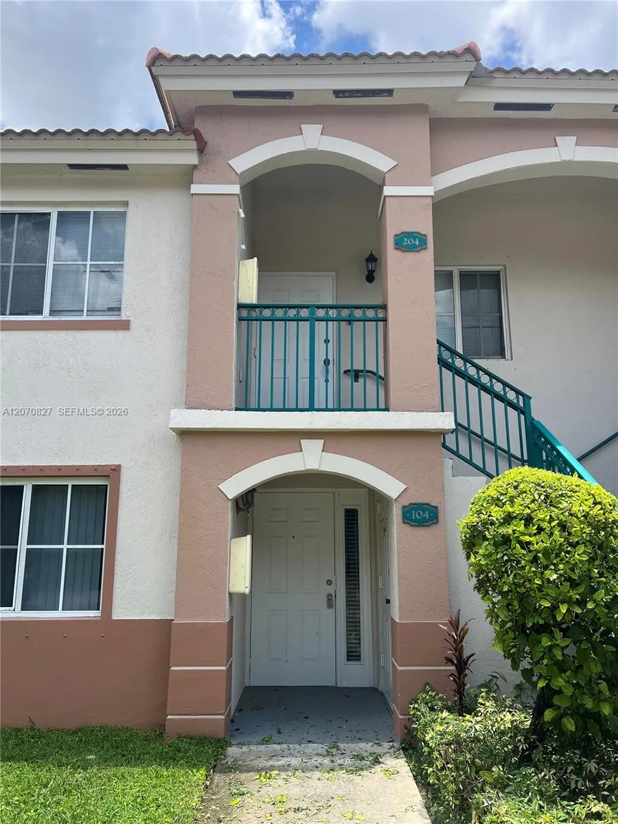 Foto de propiedad en 2911 SE 13th Avenue 104-49, Homestead, FL 33035 Homestead con MLS# 