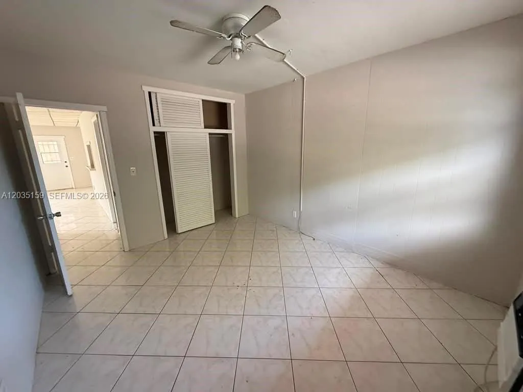 Foto de propiedad en 2917 Plunkett Street 15C, Hollywood, FL 33020 Hollywood con MLS# 