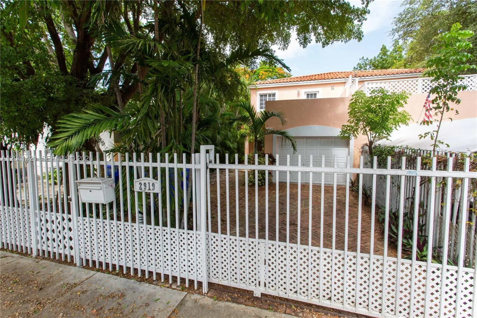 En Renta 2919 Virginia Street, Miami, FL 33133, Miami, FL 33133