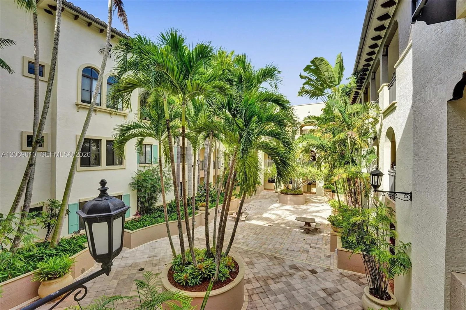 En Venta 2925 NW 126th Avenue 1-320, Sunrise, FL 33323, Sunrise, FL 33323