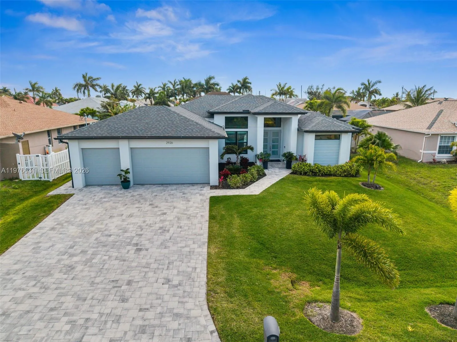 Vendido 2926 Miracle Parkway, Cape Coral, FL 33914, Cape Coral, FL 33914