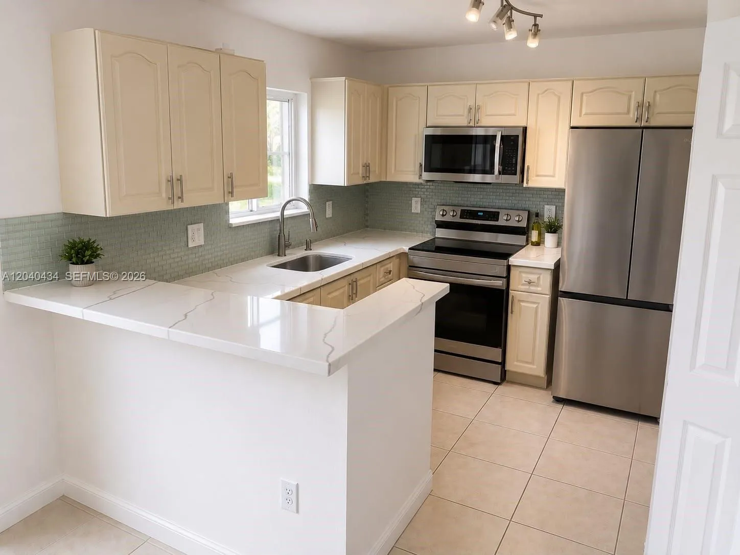 Foto de propiedad en 2931 SE 12th Road 106-55, Homestead, FL 33035 Homestead con MLS# 
