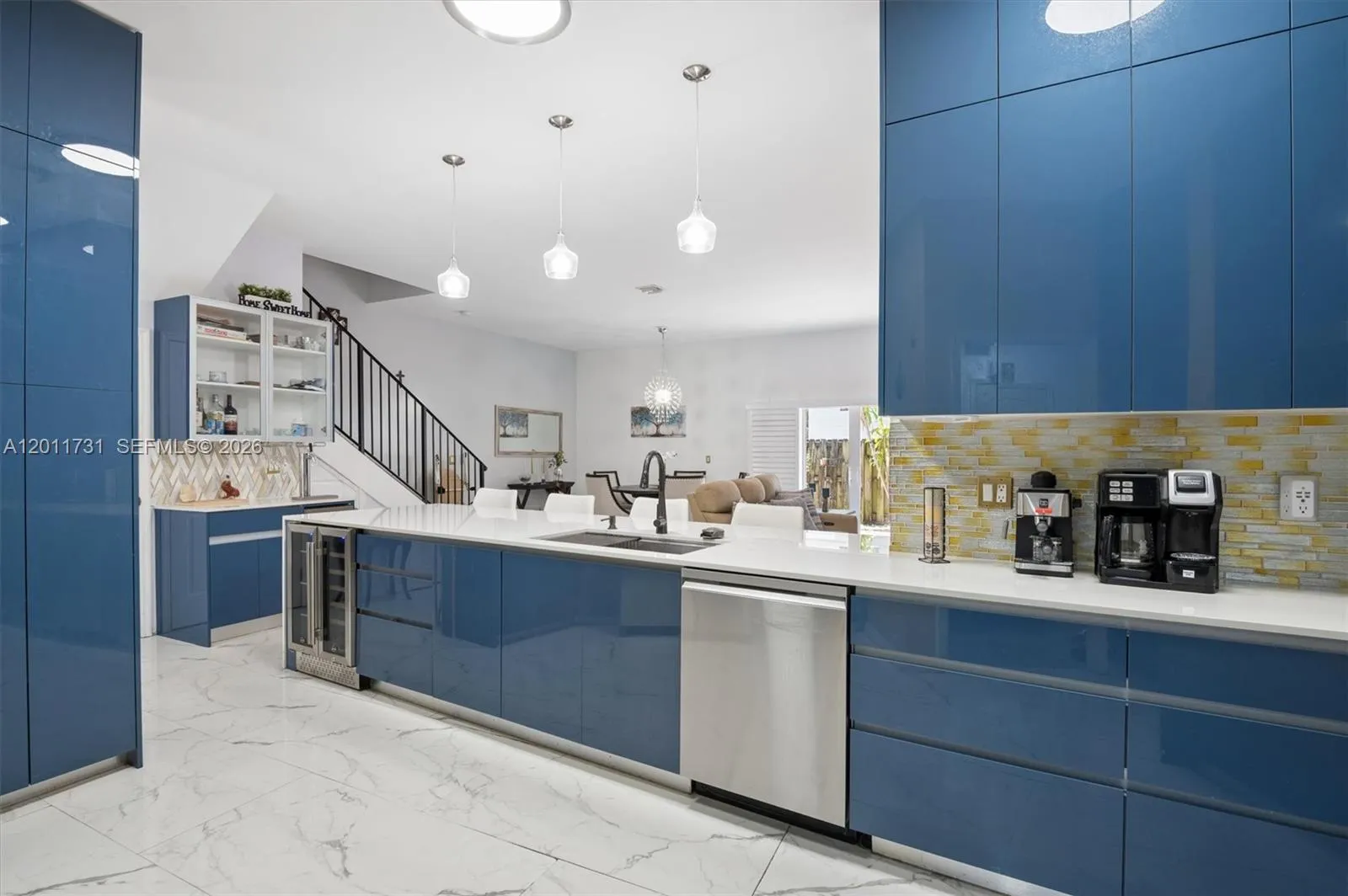 Foto de propiedad en 2949 SW 18th Terrace, Fort Lauderdale, FL 33315 Fort Lauderdale con MLS# 