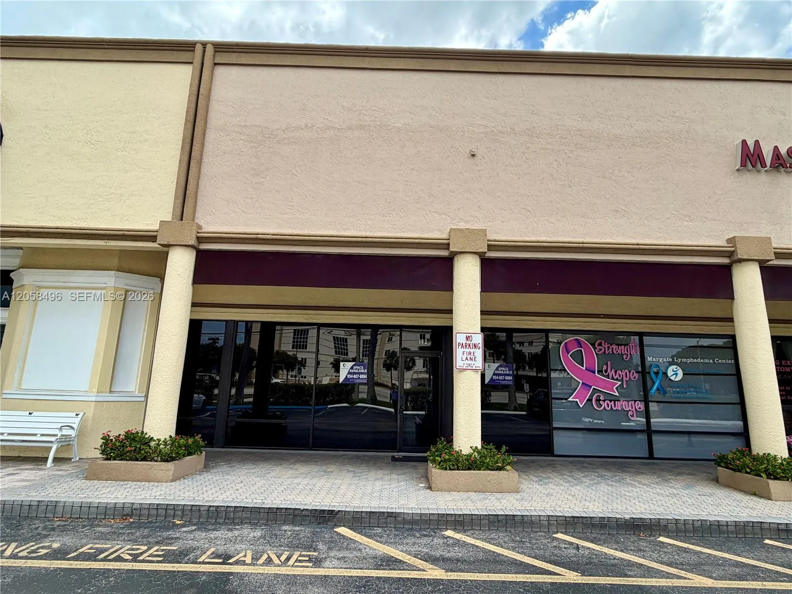 Foto de propiedad en 2950 N State Road 7 102, Margate, FL 33063 Margate con MLS# 