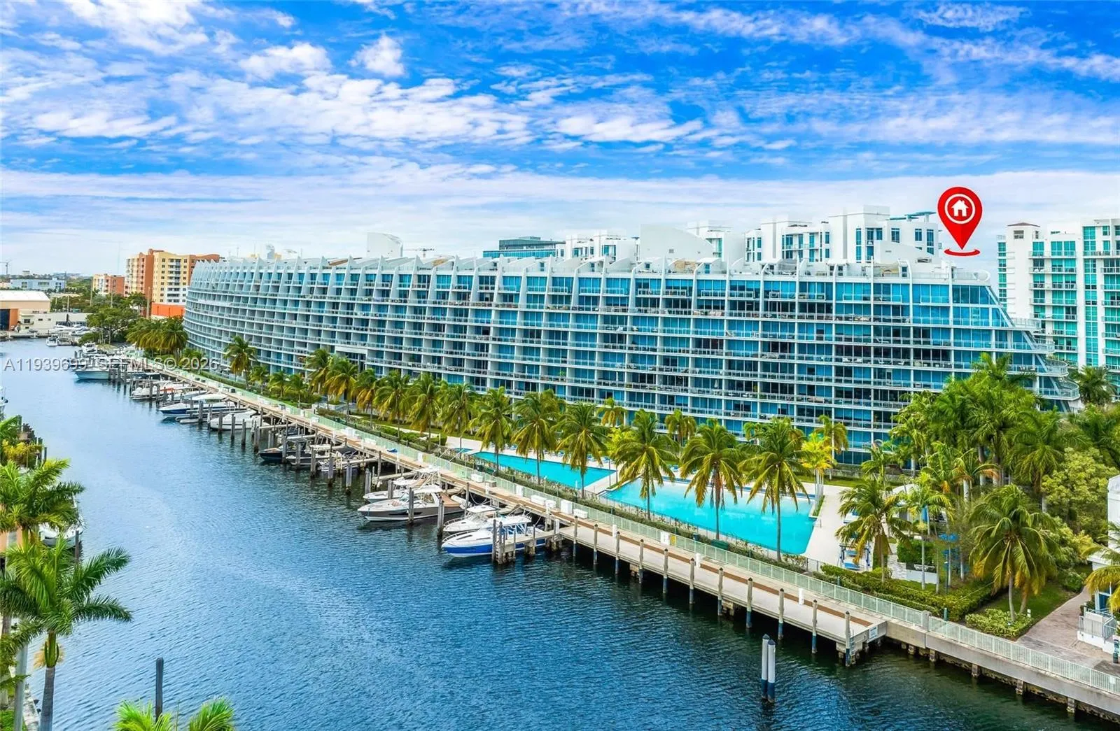 Foto de propiedad en 2950 NE 188th Street, Aventura, FL 33180 Aventura con MLS# 