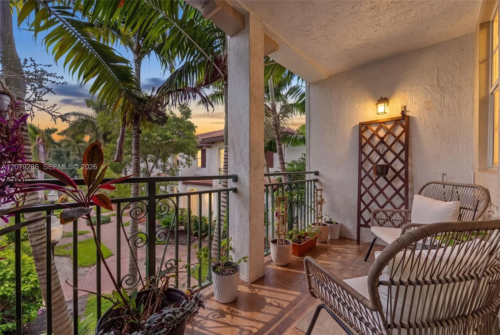 Foto de propiedad en 2951 SW 120th Terrace 2951, Miramar, FL 33025 Miramar con MLS# 