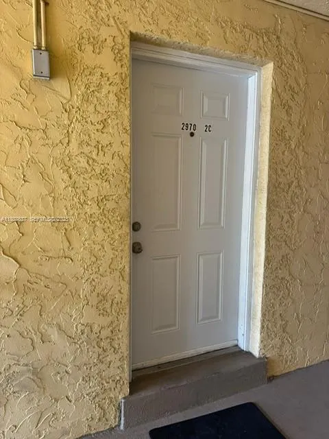 Foto de propiedad en 2970 NW 55th Avenue 2C, Lauderhill, FL 33313 Lauderhill con MLS# 