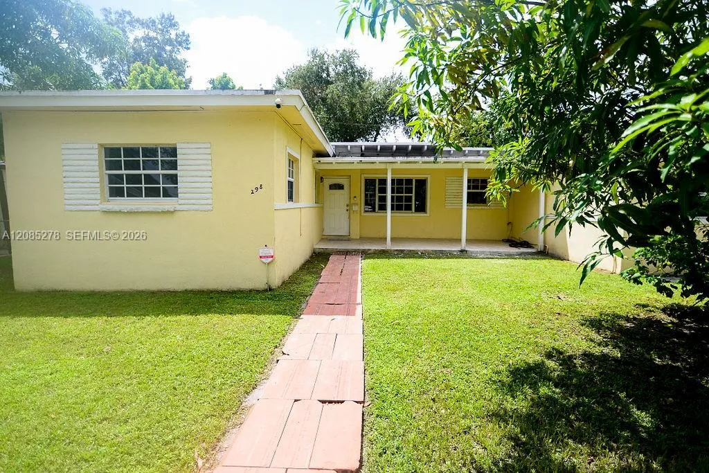 En Venta 298 NW 104th Street, Miami, FL 33150, Miami, FL 33150