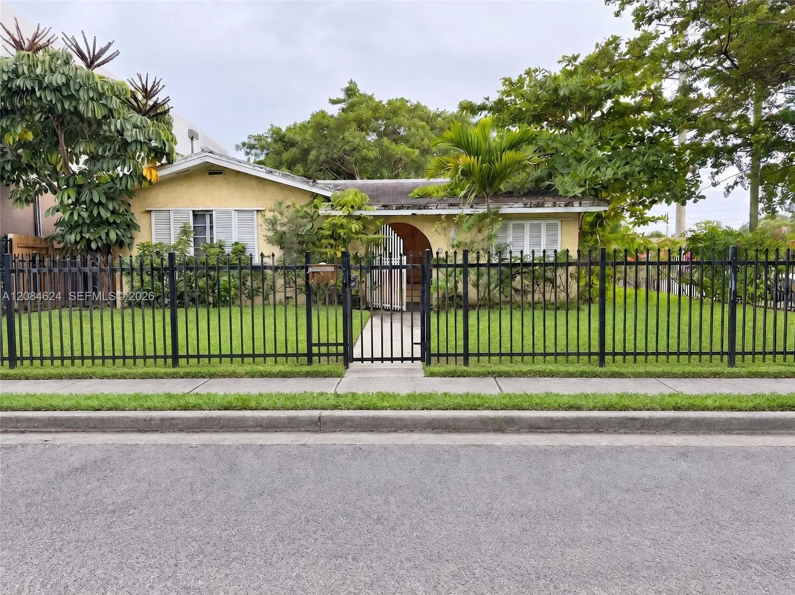 En Venta 298 NW 48th Street, Miami, FL 33127, Miami, FL 33127