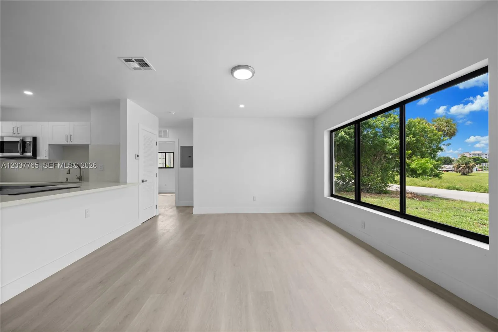 Foto de propiedad en 2983 NW 1st Street, Pompano Beach, FL 33069 Pompano Beach con MLS# 