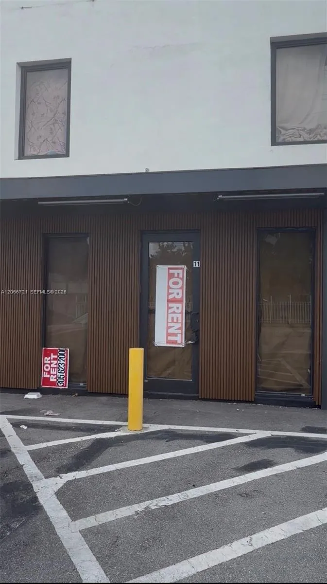 En Renta 2994 NW 54th Street, Miami, FL 33142, Miami, FL 33142