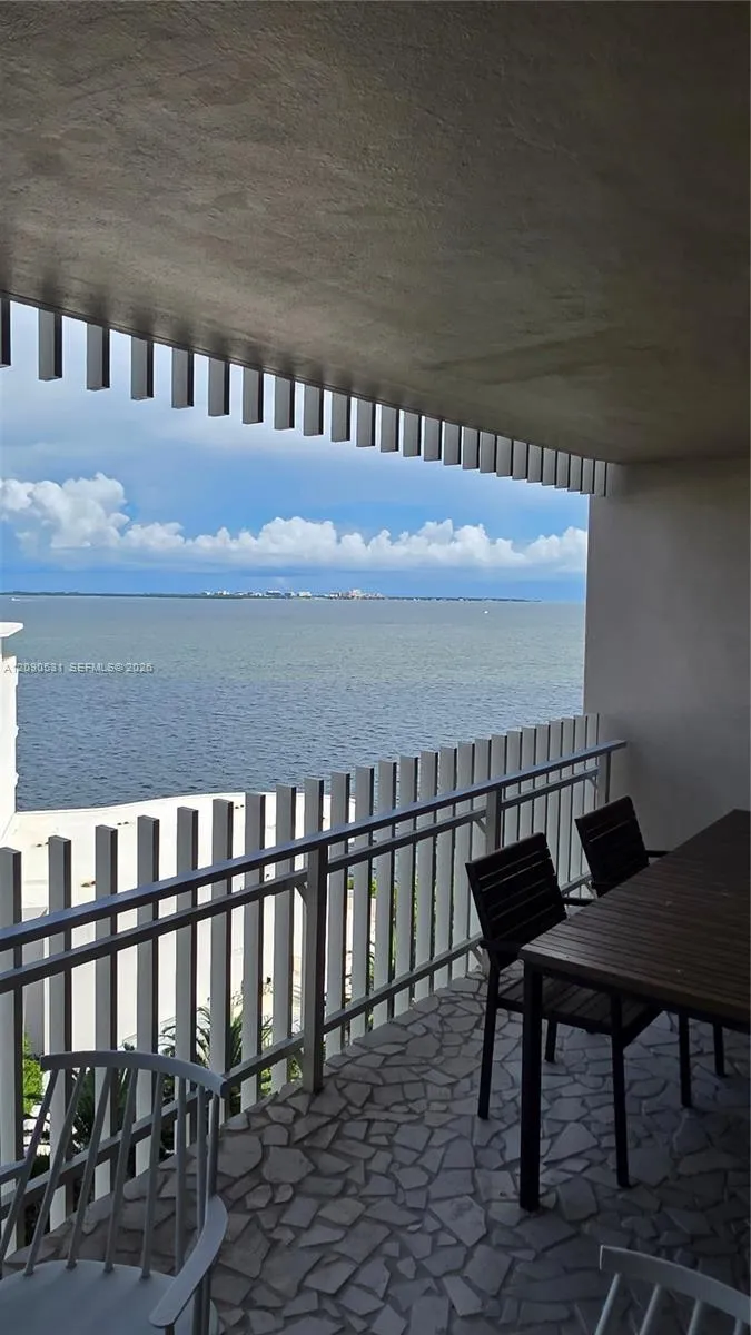 En Renta 3 Grove Isle Drive C1003, Miami, FL 33133, Miami, FL 33133