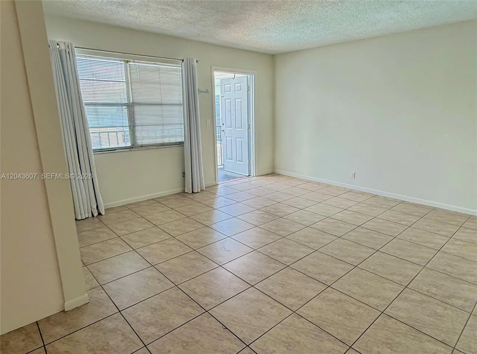 Vendido 30 SE 4th Avenue 206, Hallandale Beach, FL 33009, Hallandale Beach, FL 33009