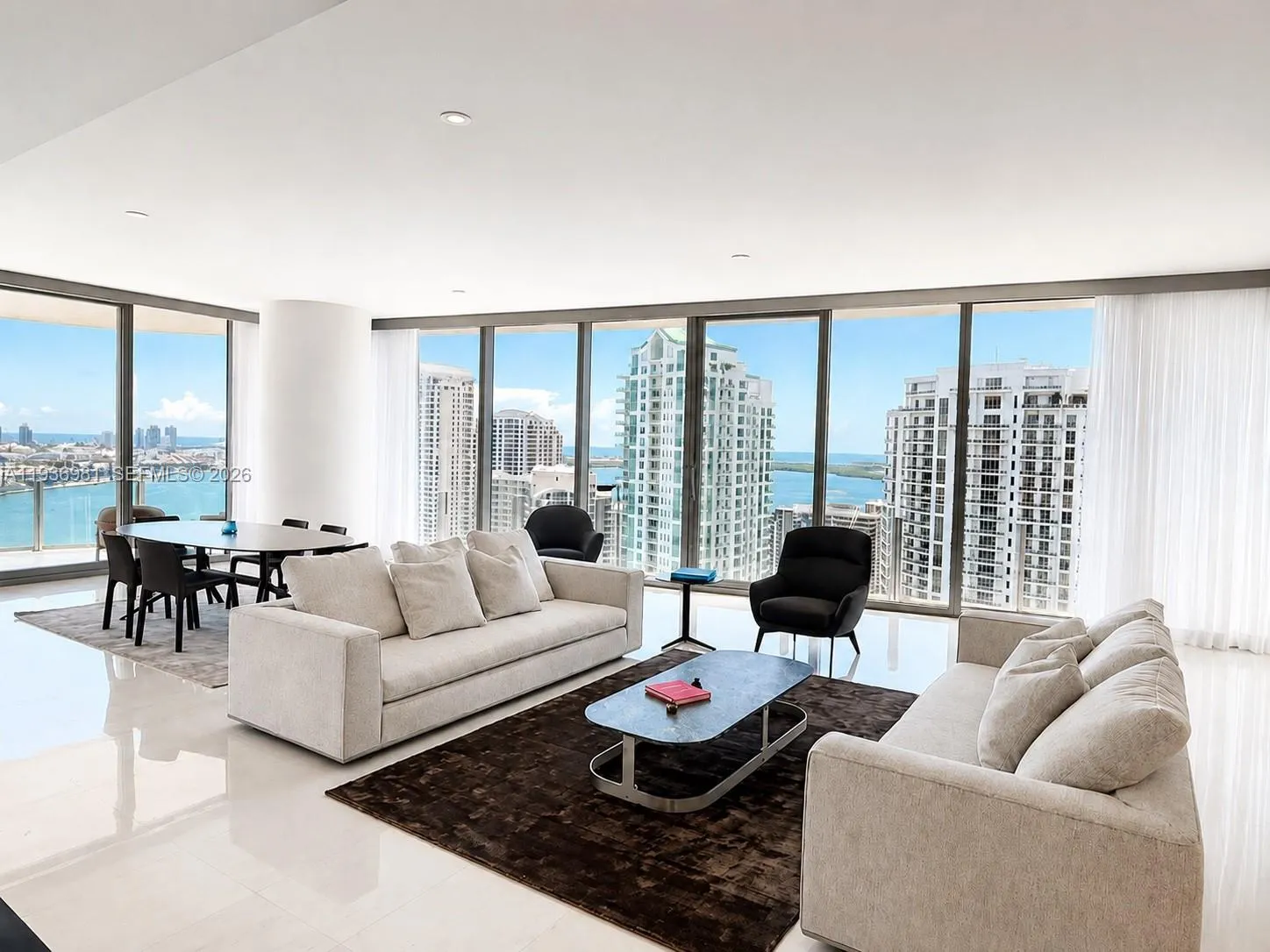 Foto de propiedad en 300 Biscayne Blvd Way 3201, Miami, FL 33130 Miami con MLS#