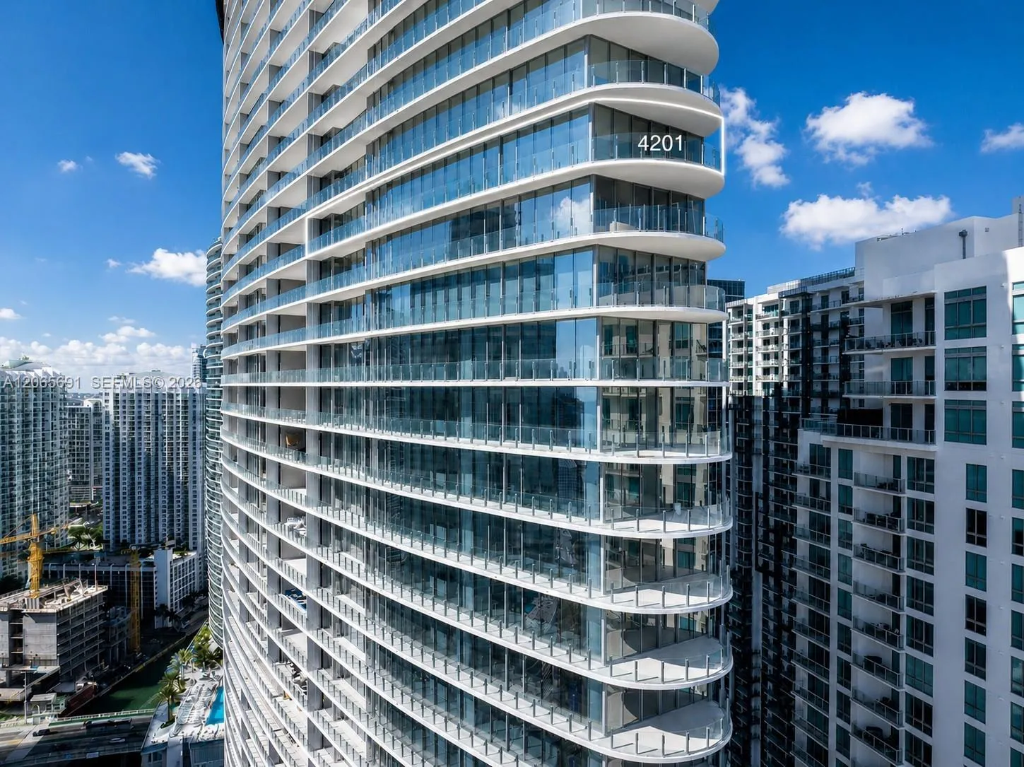 En Renta 300 Biscayne Boulevard Way 4201E, Miami, FL 33131, Miami, FL 33131