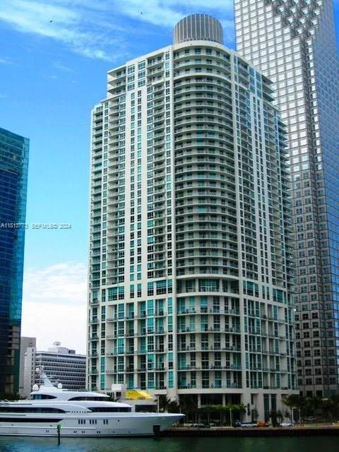 Foto de propiedad en 300 S Biscayne Boulevard T-2709, Miami, FL 33131 Miami con MLS#