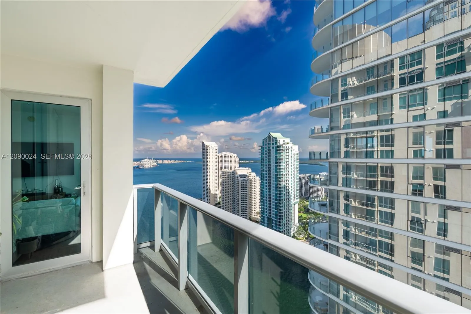 En Venta 300 S Biscayne Boulevard T-3504, Miami, FL 33131, Miami, FL 33131