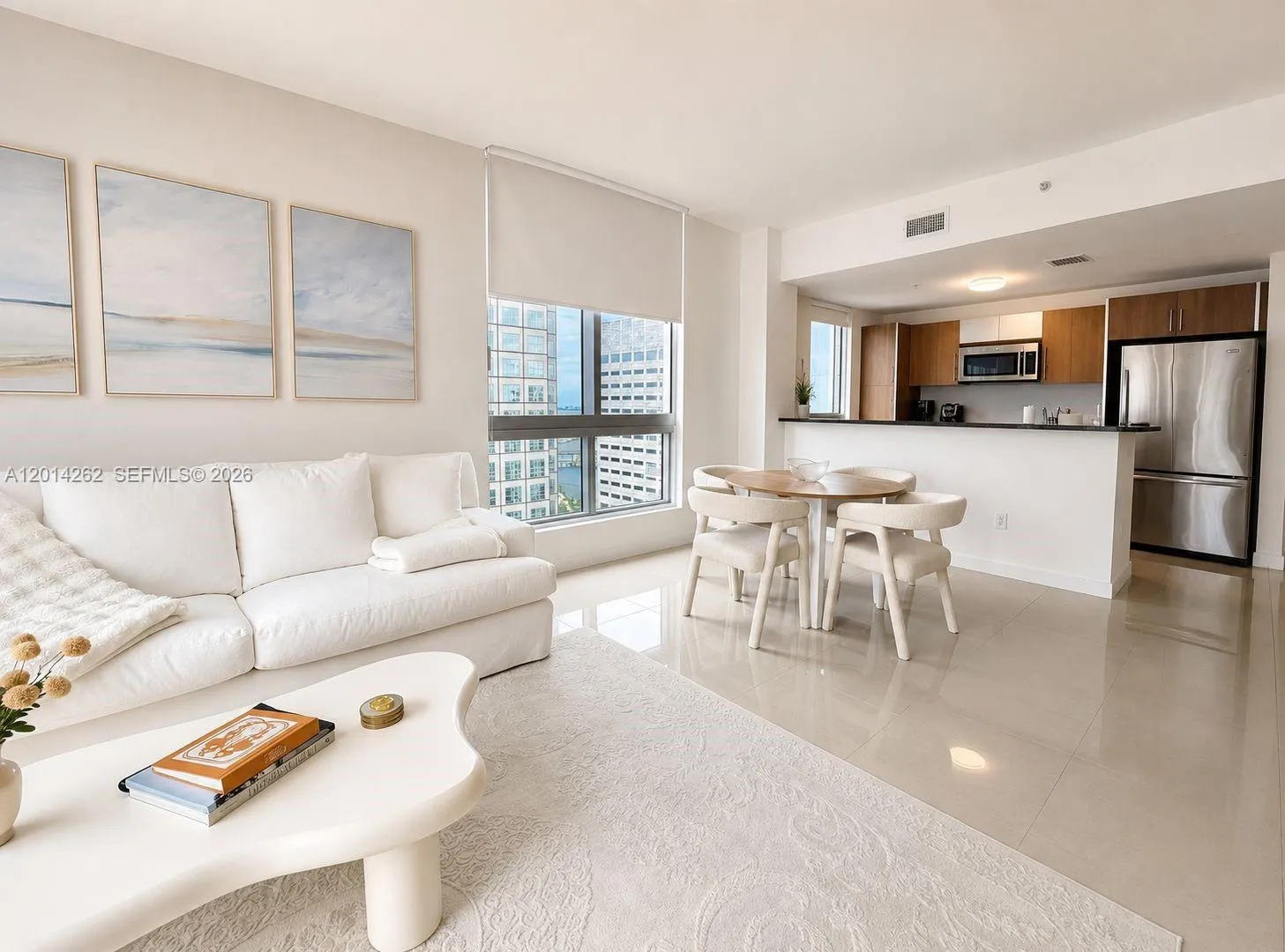 Foto de propiedad en 300 S Biscayne Boulevard T-3701, Miami, FL 33131 Miami con MLS#