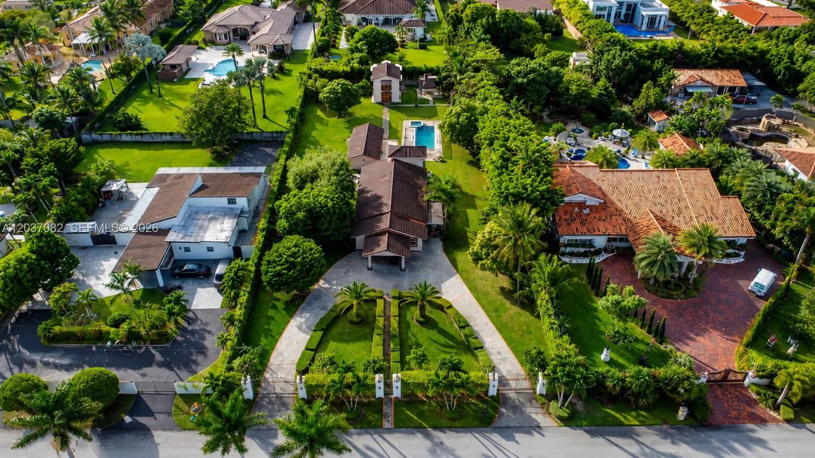 En Venta 300 SW 123rd Avenue, Miami, FL 33184, Miami, FL 33184