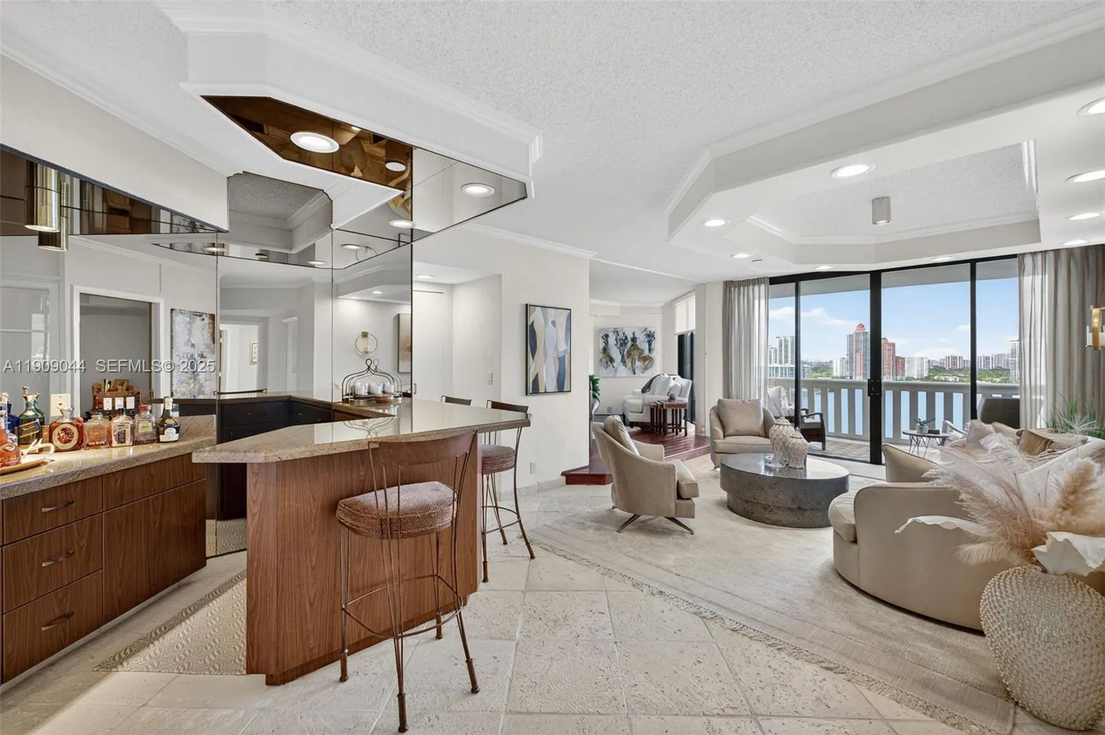 Foto de propiedad en 3000 Island Boulevard 1904, Aventura, FL 33160 Aventura con MLS#