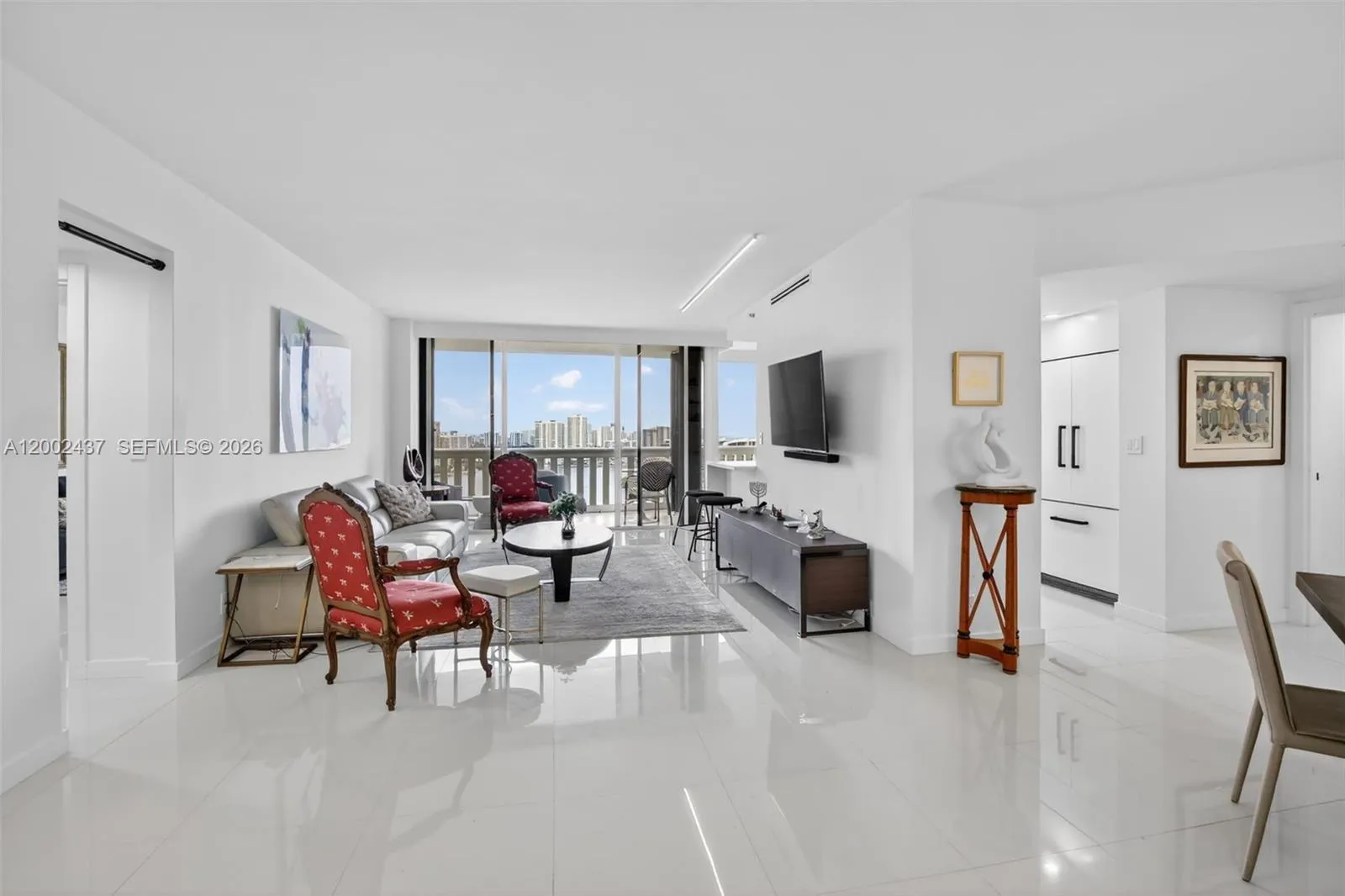 Foto de propiedad en 3000 Island Boulevard 2404, Aventura, FL 33160 Aventura con MLS# 