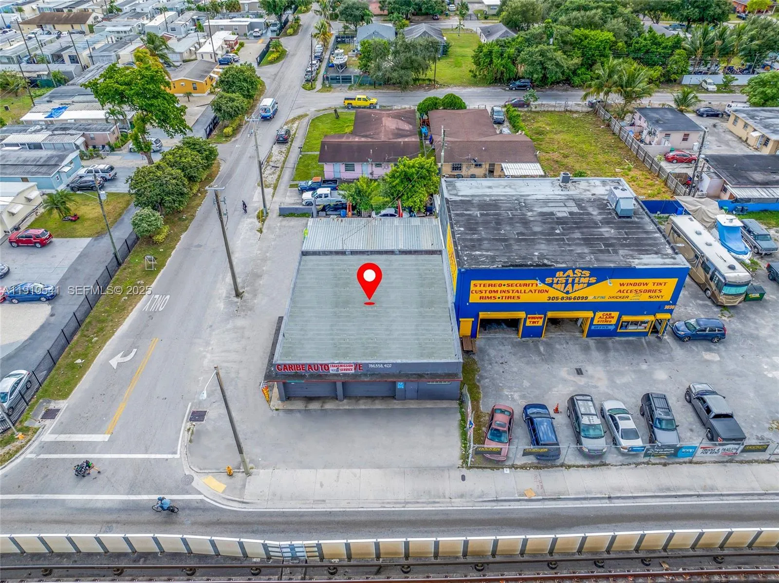 Vendido 3000 NW 79th Street, Miami, FL 33147, Miami, FL 33147