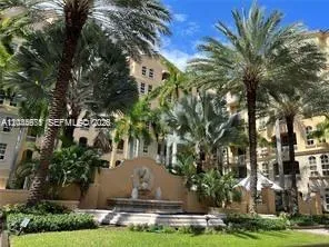 Foto de propiedad en 3001 NE 185th Street 129, Aventura, FL 33180 Aventura con MLS# 